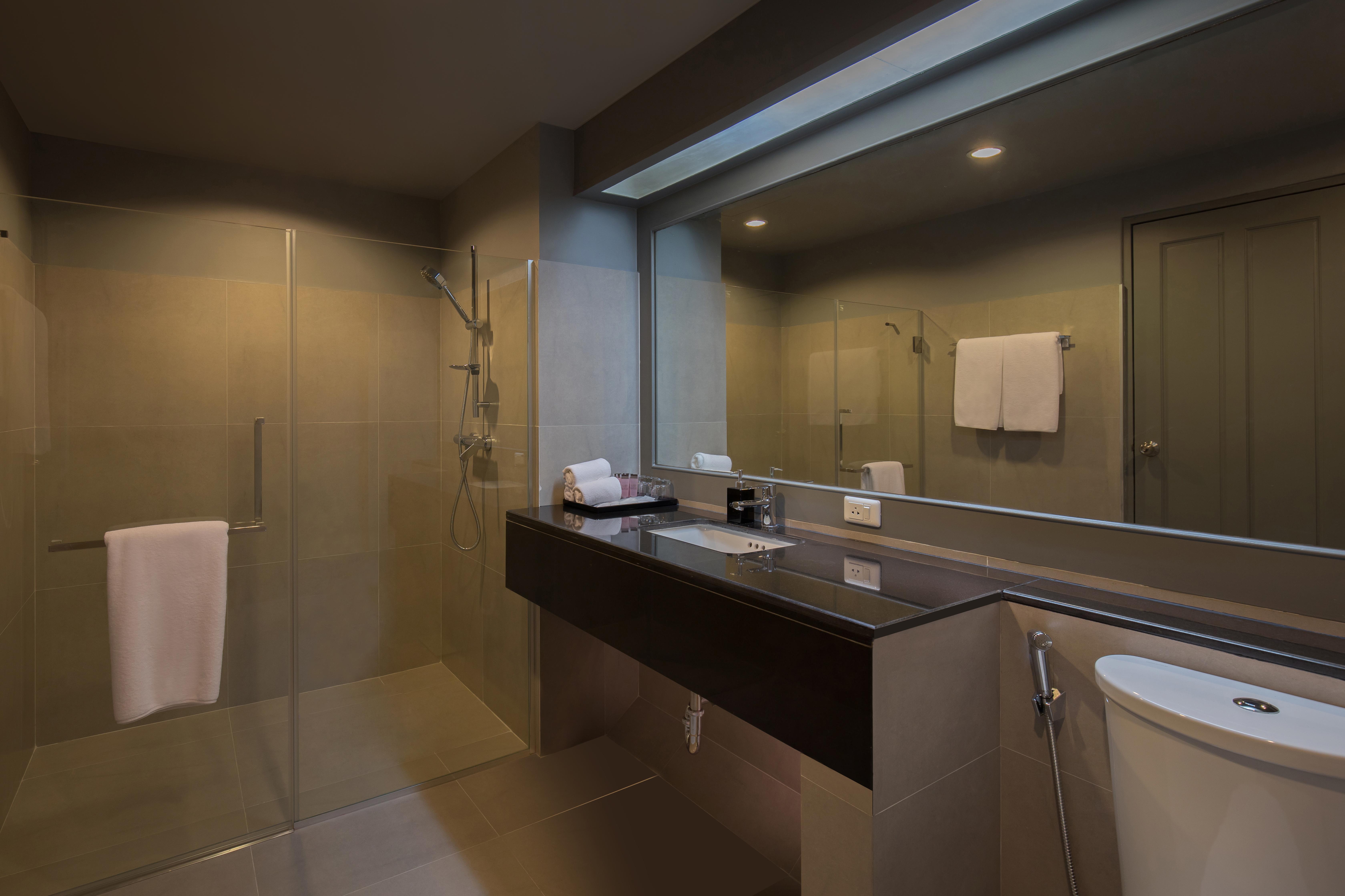 Journeyhub Pattaya Central Екстер'єр фото