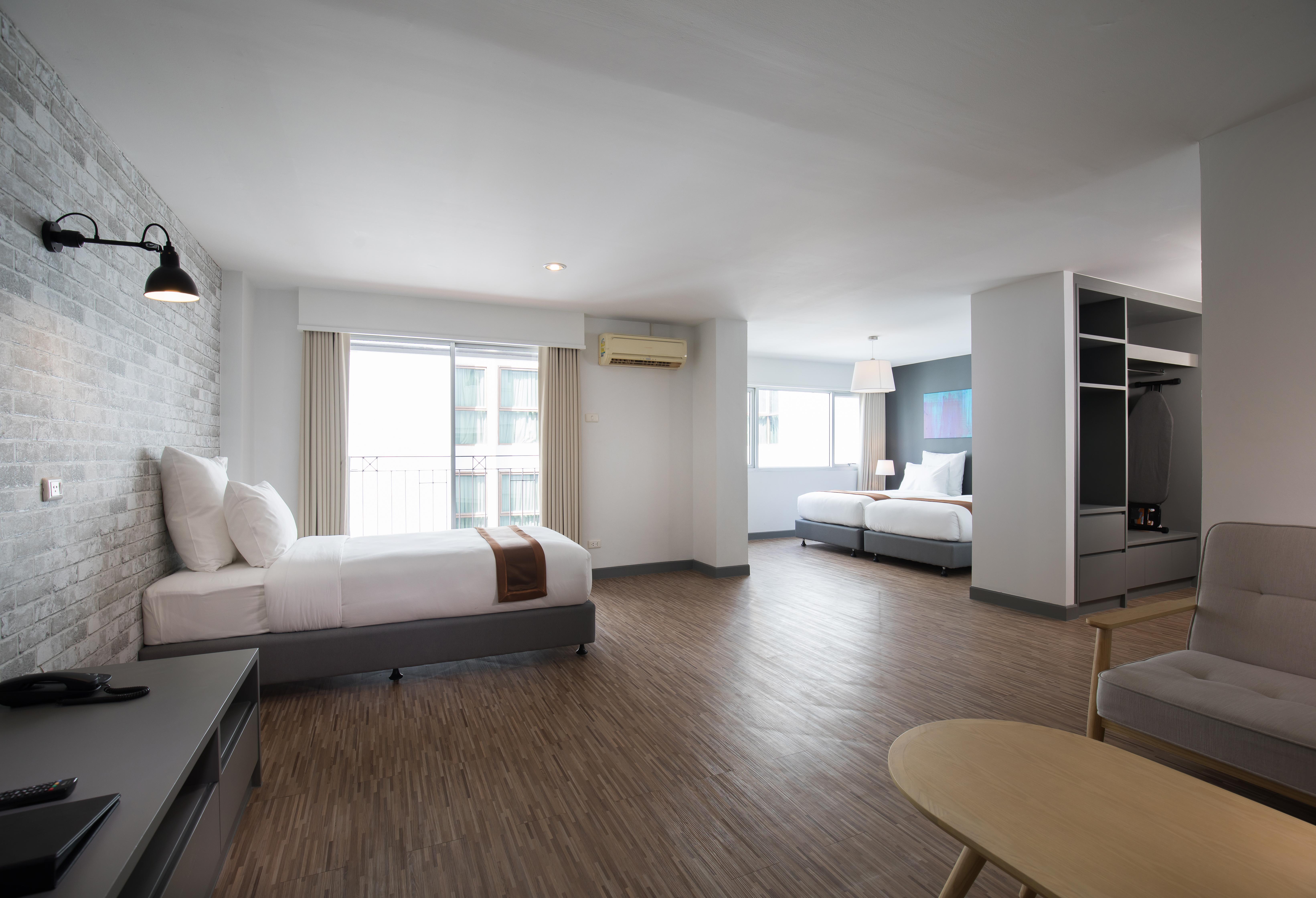 Journeyhub Pattaya Central Екстер'єр фото
