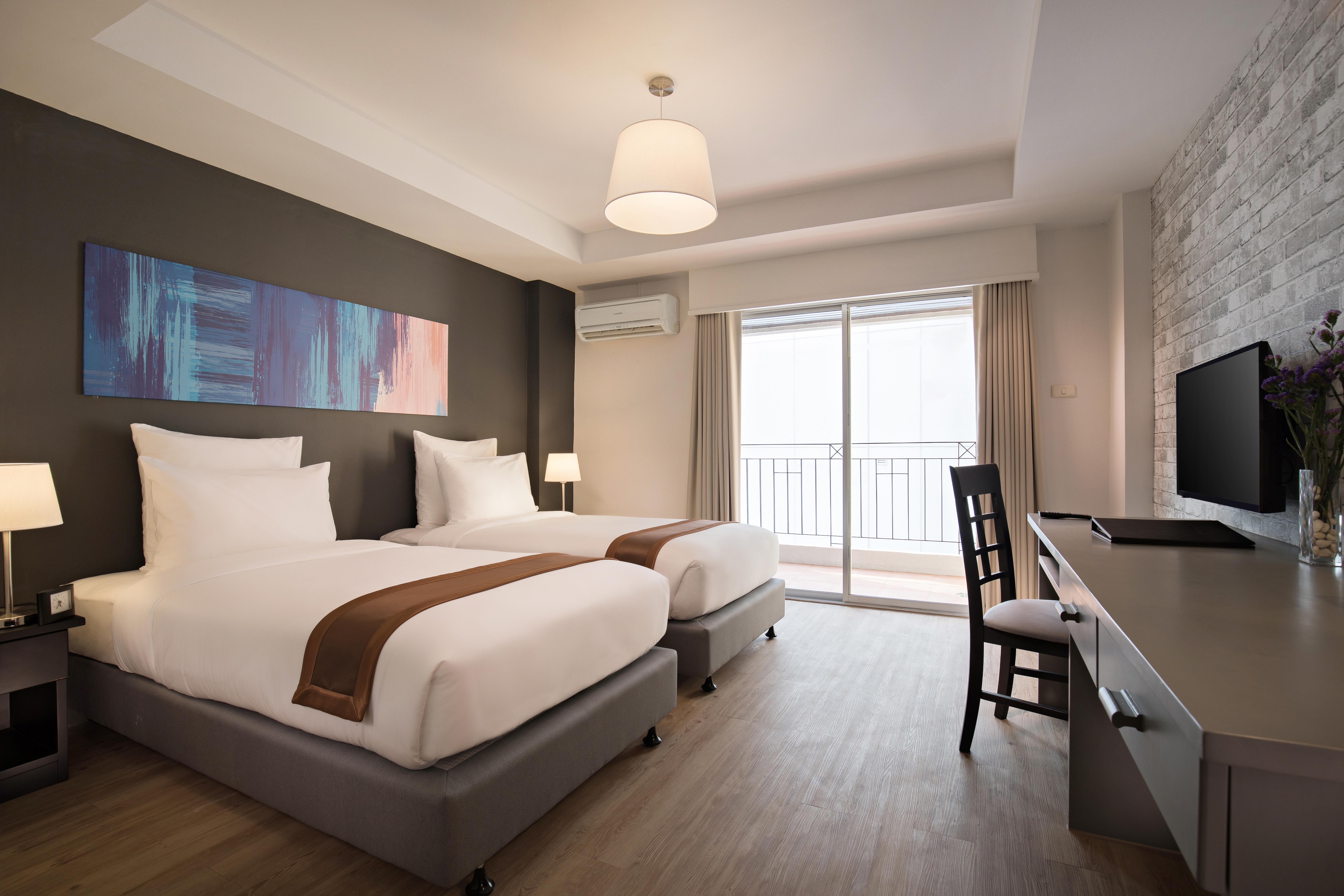 Journeyhub Pattaya Central Екстер'єр фото