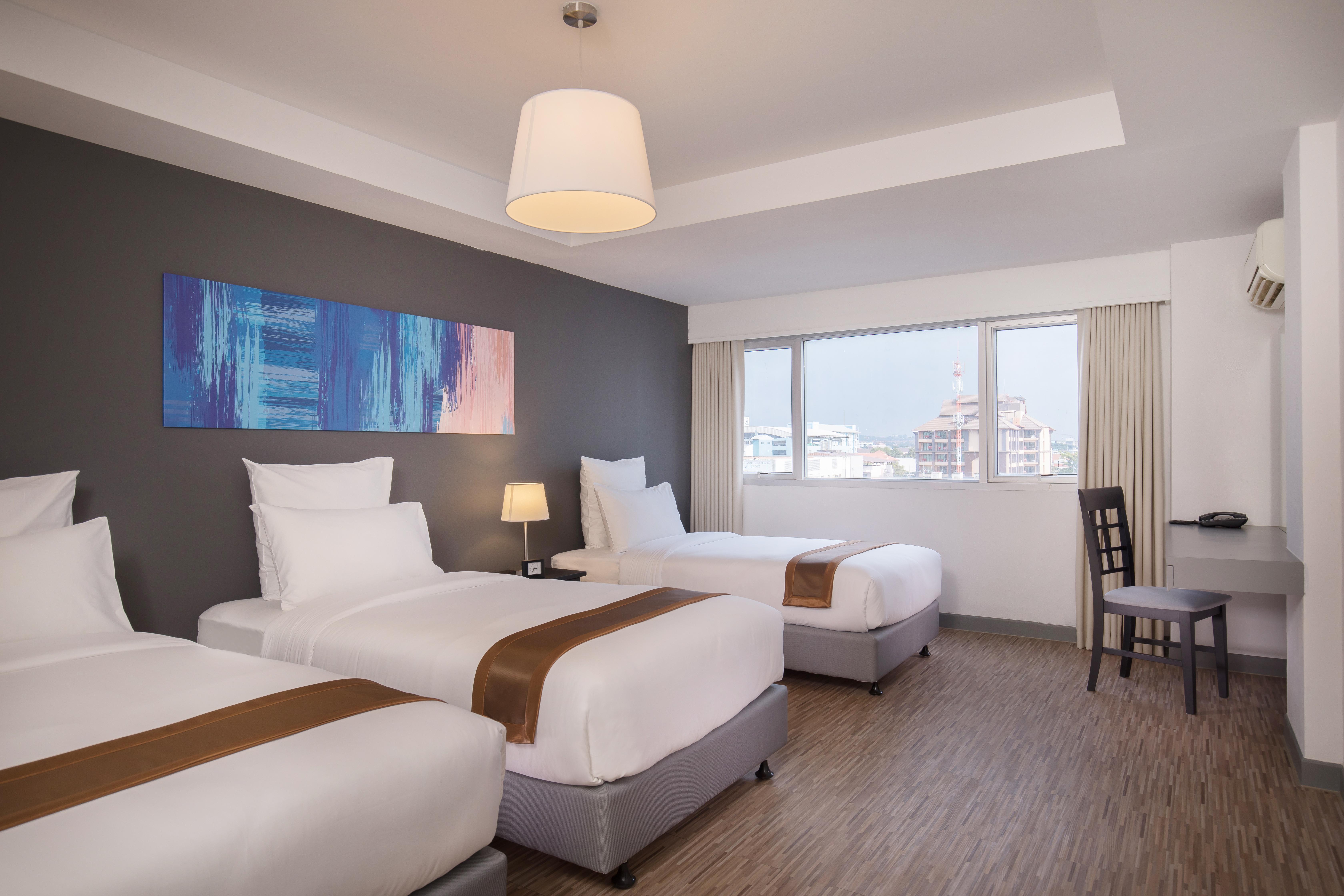 Journeyhub Pattaya Central Екстер'єр фото