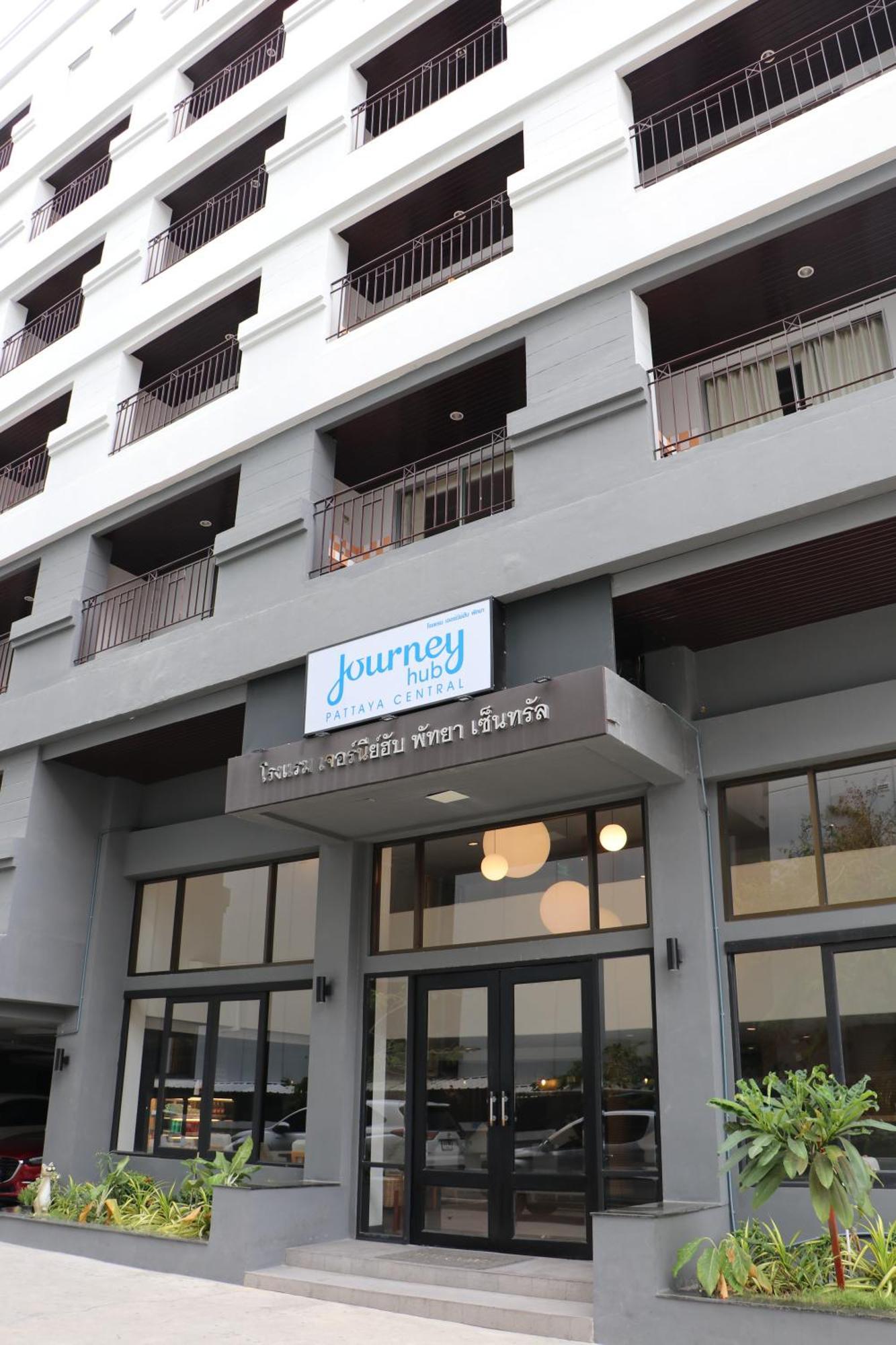 Journeyhub Pattaya Central Екстер'єр фото